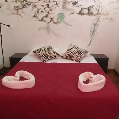 Budgetroom Bed & Breakfast